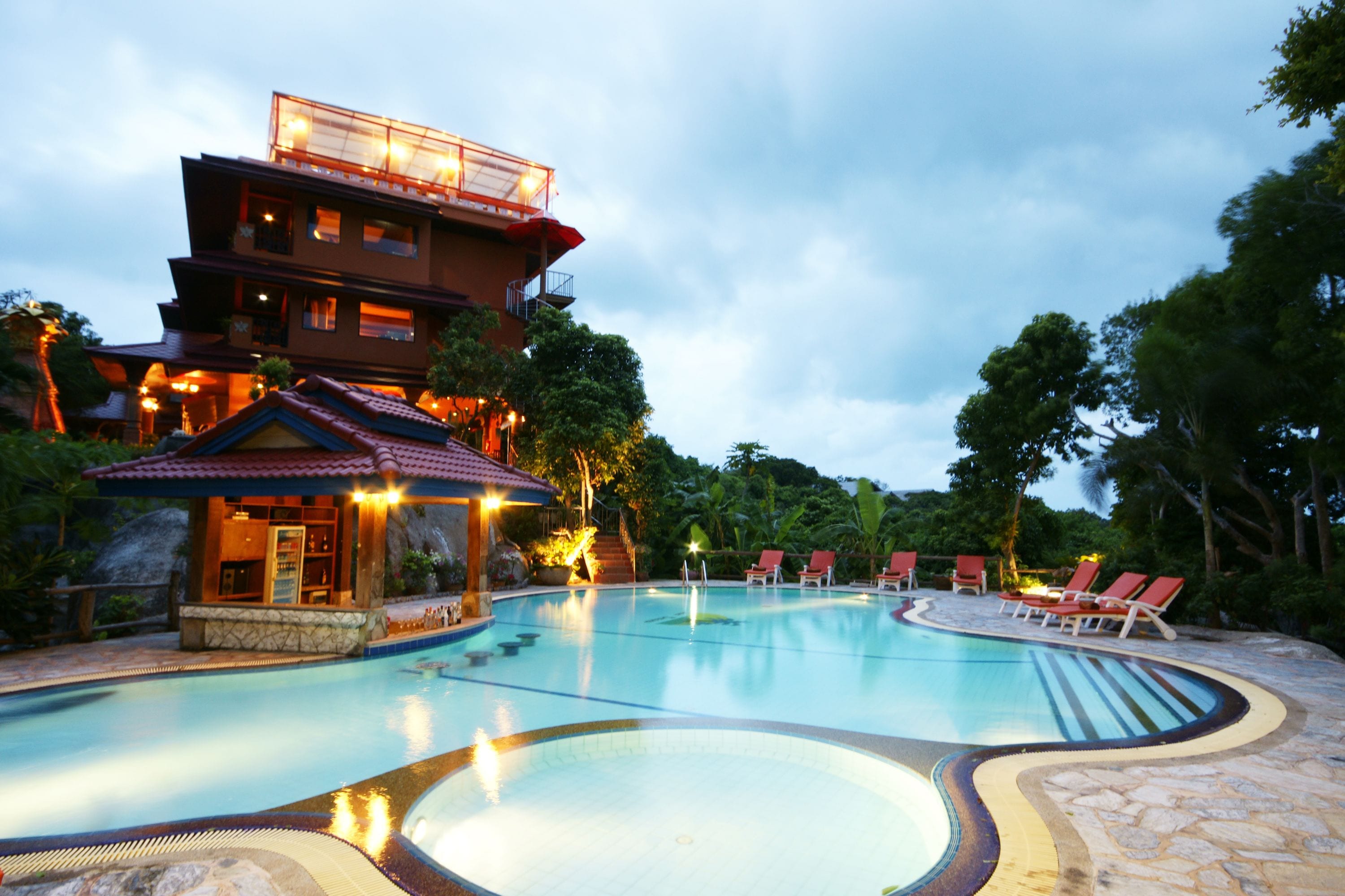 outdoor pool, pool umbrellas, pool loungers