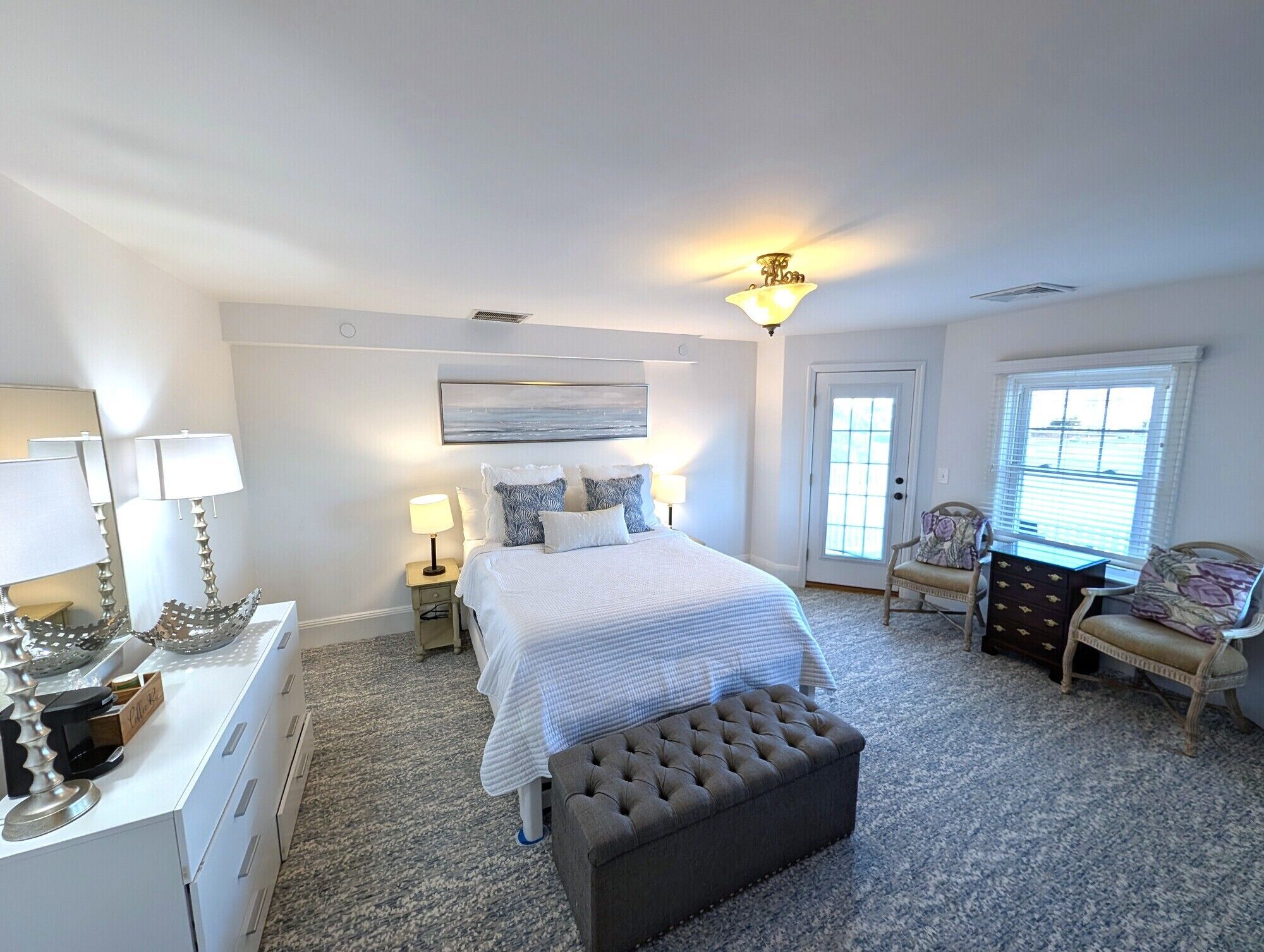 Decoración personalizada y muebles diferentes 