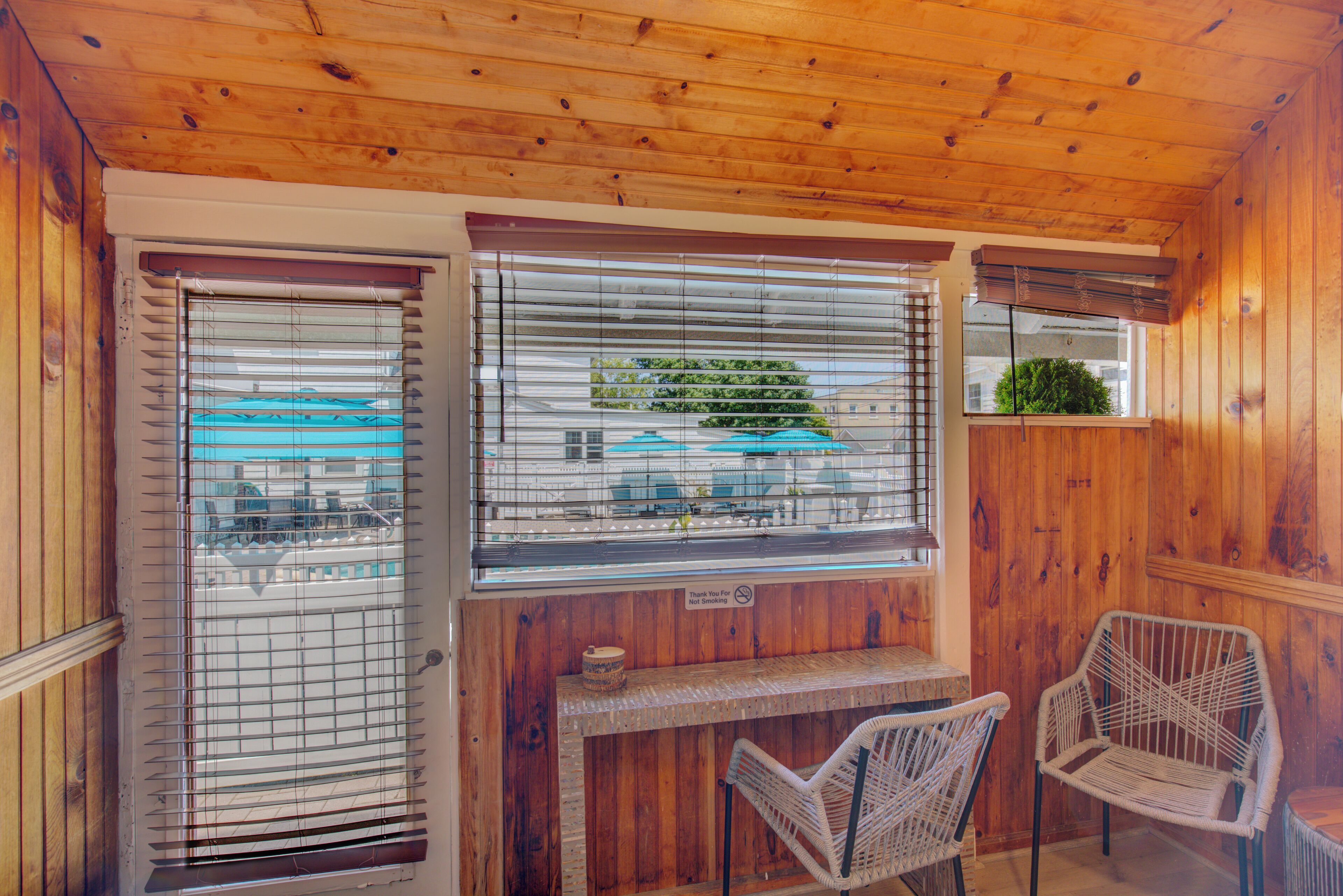 room, private bathroom (room 04 - the victorian with pool porches max 2 people) | terrace/patio