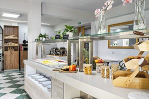 Daily buffet breakfast (EUR 12 per person)
