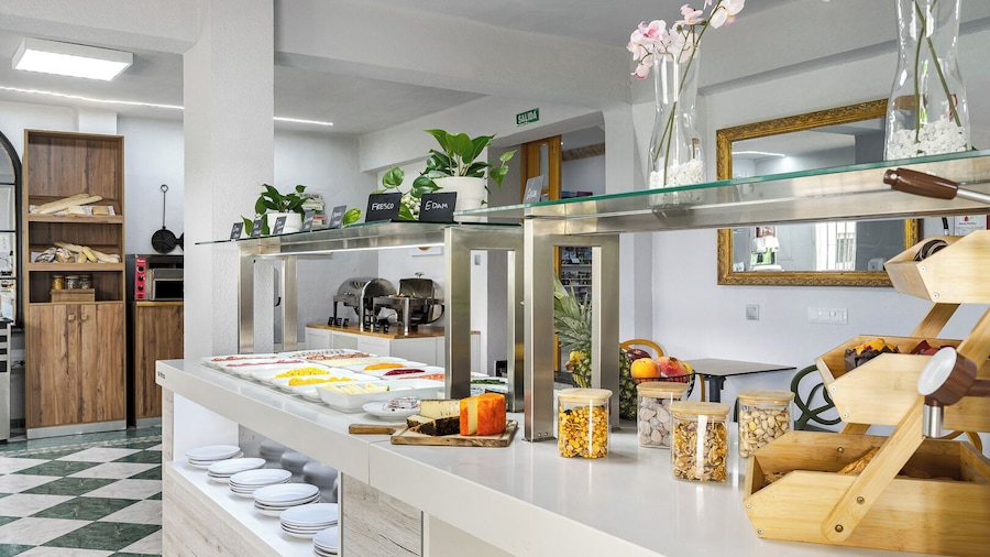 Hotel Agur