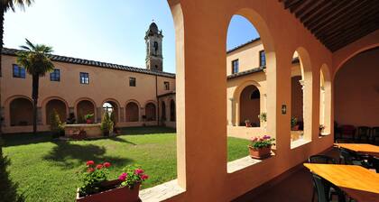 Chiostro delle Monache Hostel Volterra