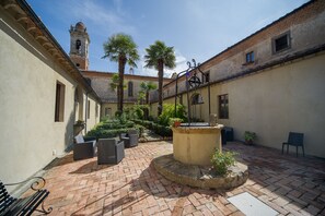 Comfort Double or Twin Room | Terrace/patio