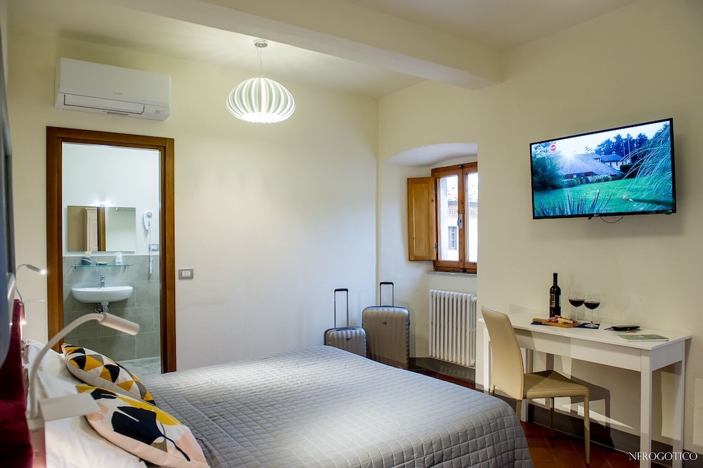 Cloister of Monache Hostel Volterra by null