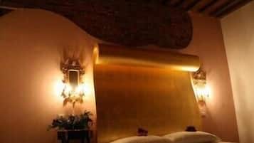 Junior Suite | Premium bedding, pillowtop beds, minibar, individually furnished