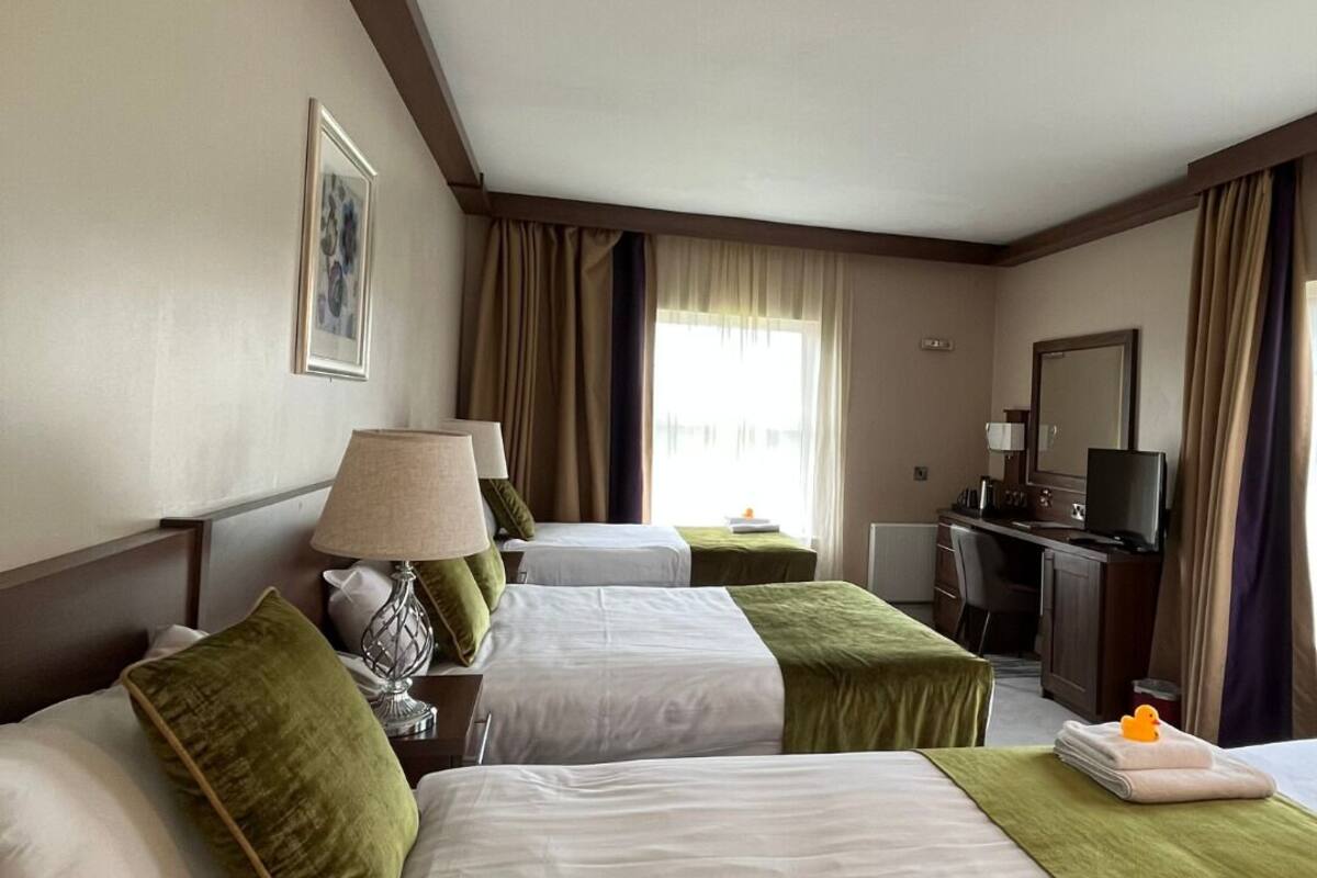 hypo-allergenic bedding, in-room safe, desk, iron/ironing board