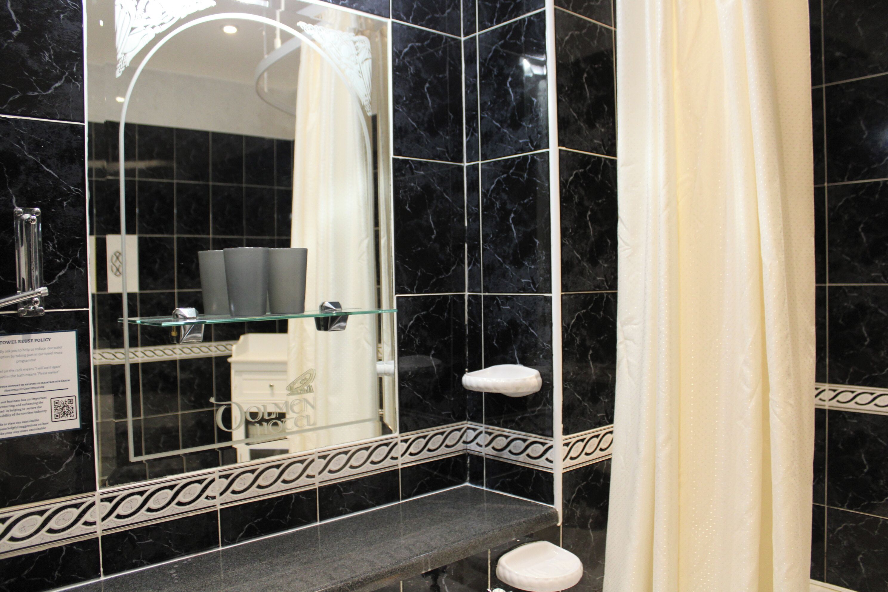 classic king or twin room | bathroom | free toiletries, hair dryer, towels, soap