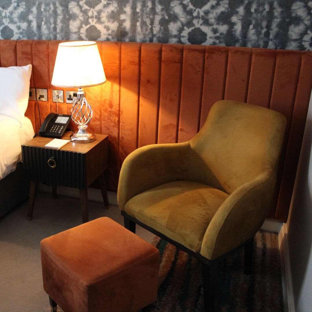 executive king room | hypo-allergenic bedding, in-room safe, desk, iron/ironing board