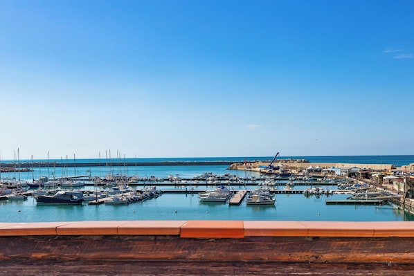 Panoramic Double or Twin Room, 1 Bedroom, Smoking, Sea View | Marina
