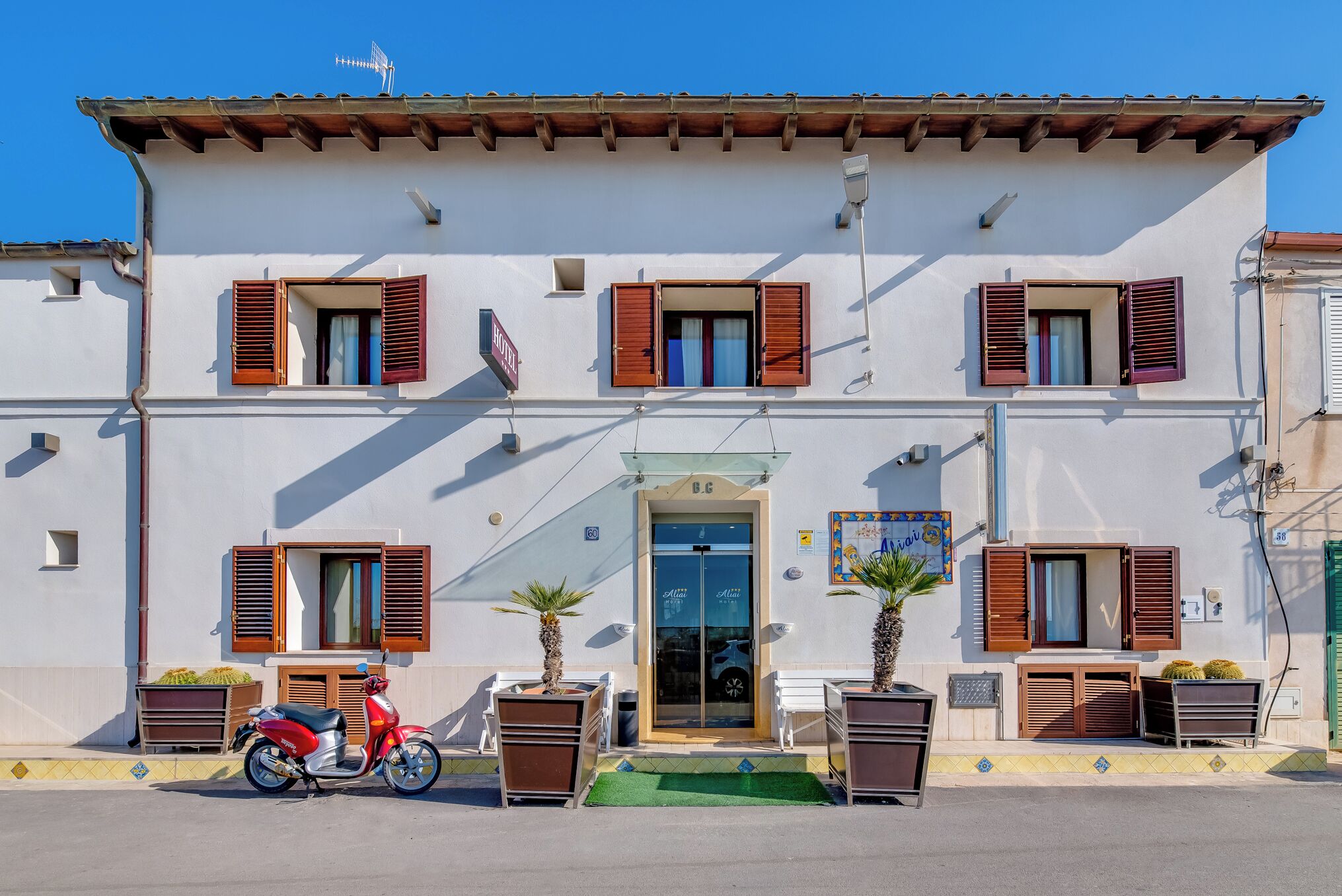 Facciata della struttura