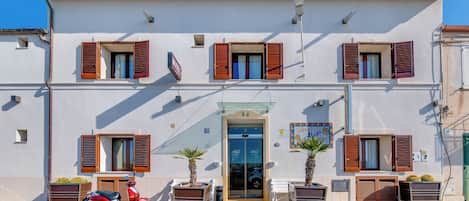 Façade de lâhĂ©bergement