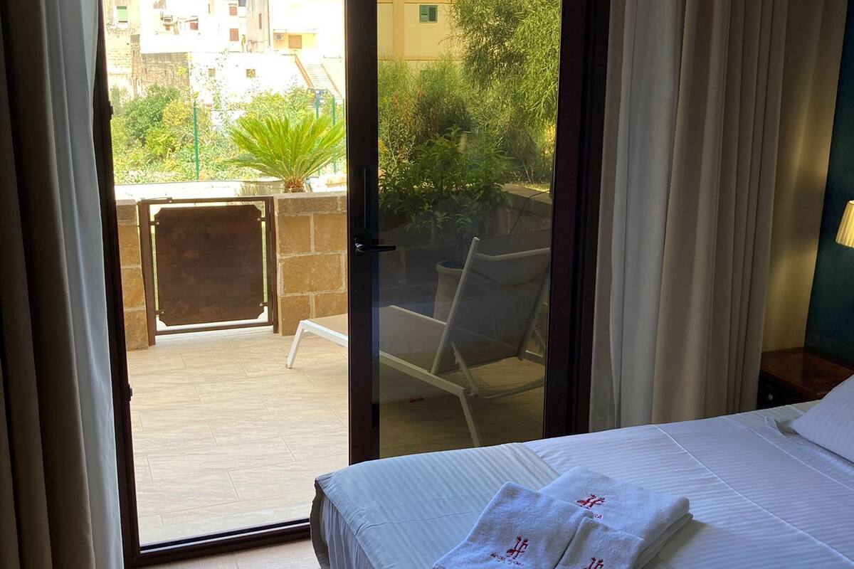 junior suite, 1 bedroom, balcony | 1 bedroom, premium bedding, down duvets, minibar