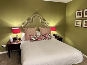 King Room (Not Pet Friendly) | 1 soverom, sengetøy av topp kvalitet og memory foam-senger