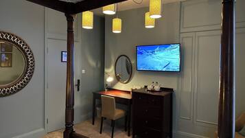 King Room (No Pets) | 1 bedroom, premium bedding, memory foam beds, individually decorated