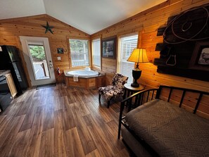 家庭小屋, 非吸煙房, 按摩浴缸 | 高級寢具、獨特裝潢、布置獨特、免費無線上網