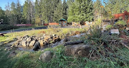 Packwood Lodge