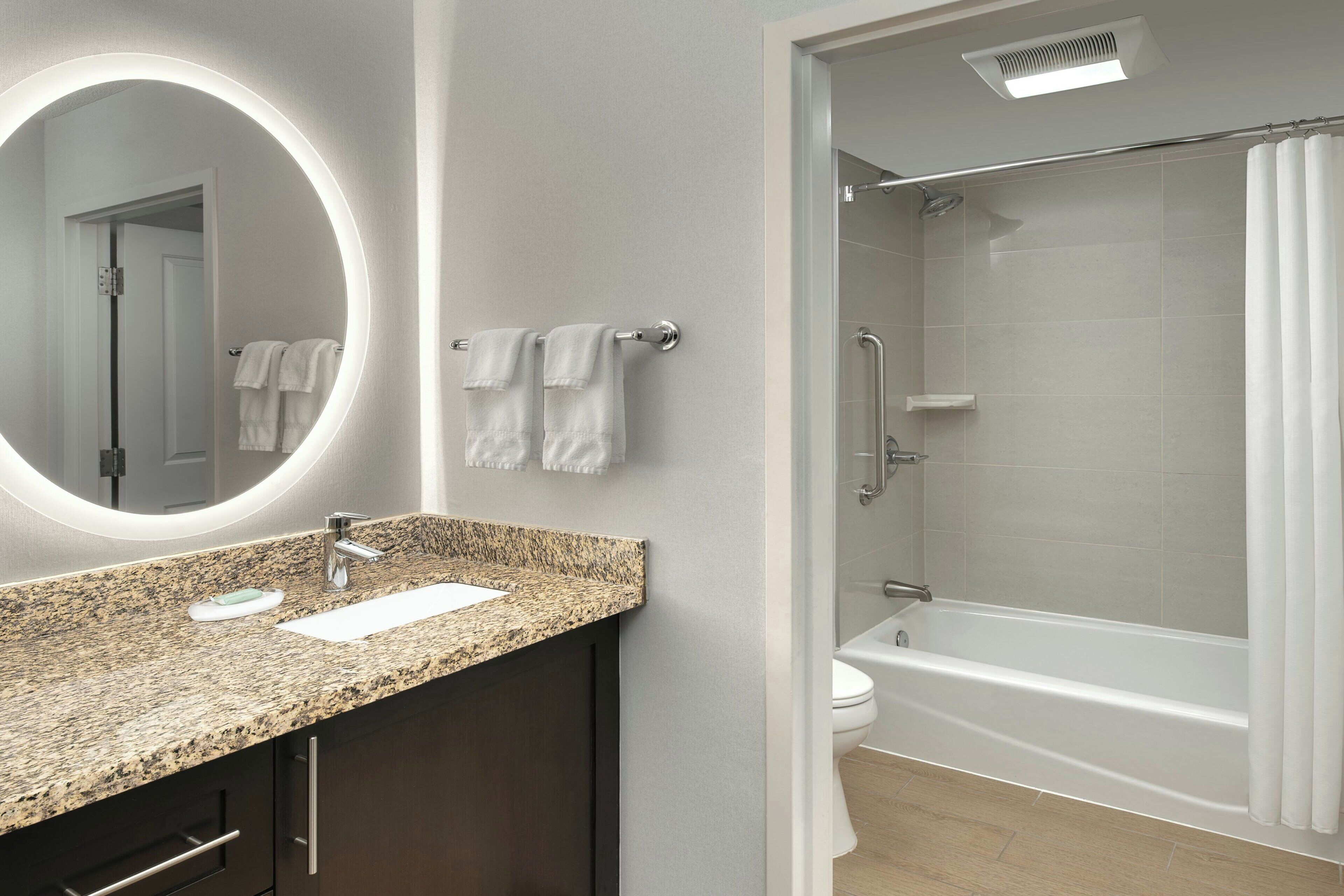 studio, 2 queen beds | hypo-allergenic bedding, in-room safe, individually furnished