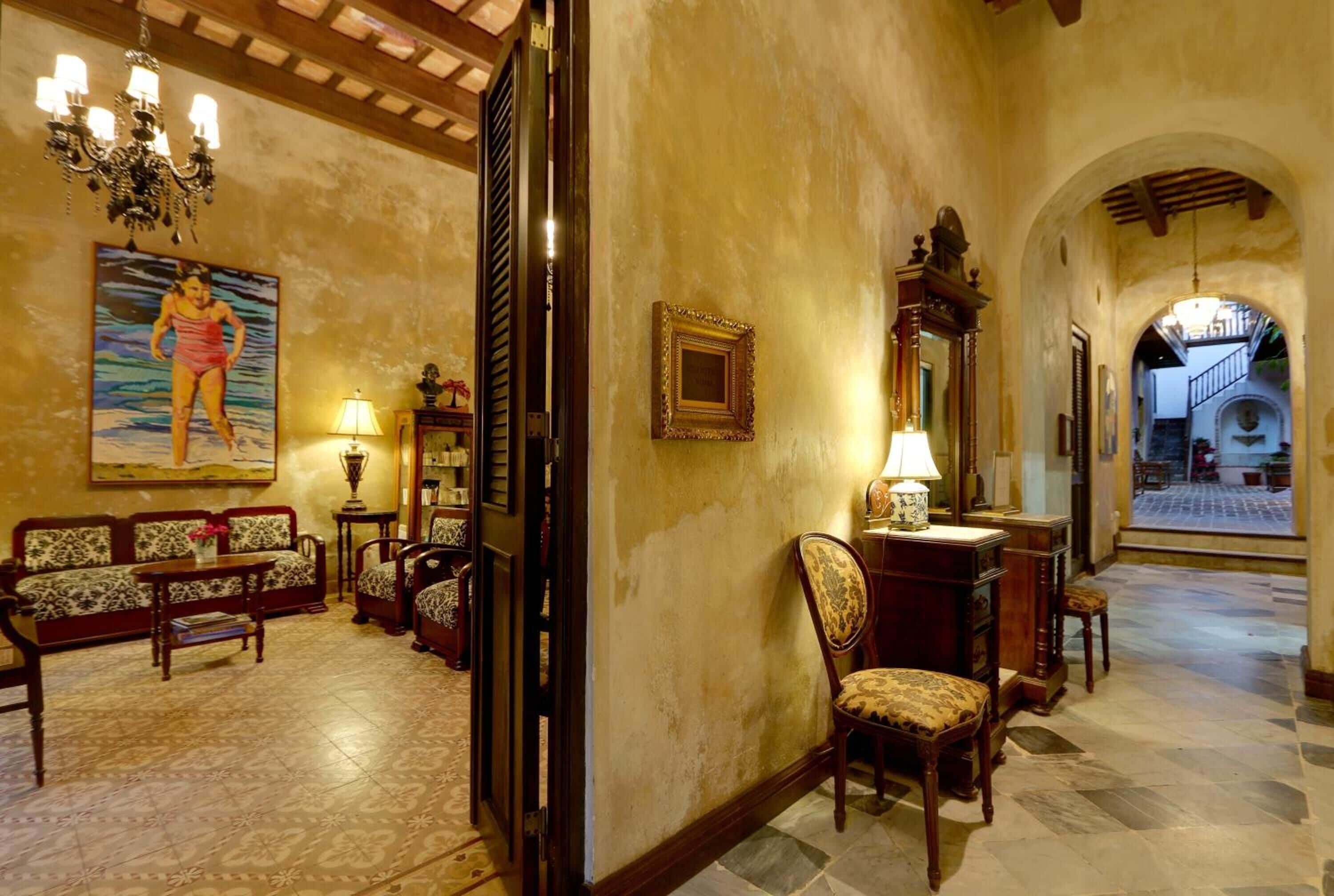 19-inch flat-screen tv with satellite channels, tv