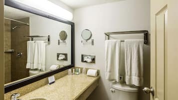 Standard Room, 1 King Bed, Non Smoking | Bathroom | Shower, free toiletries, hair dryer, towels