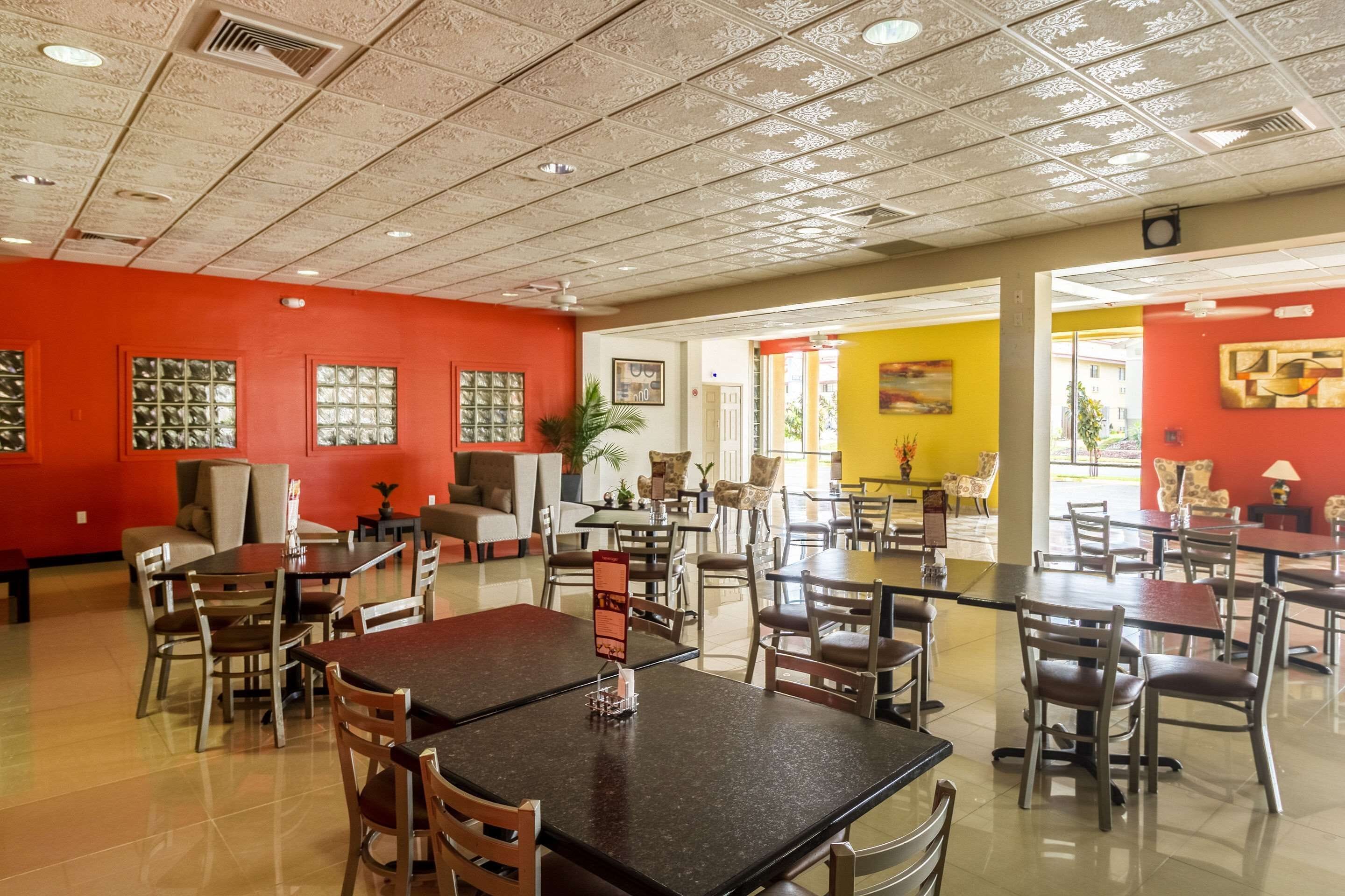 Photo - Clarion Inn Near Mcallen Airport