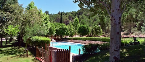 Outdoor pool, pool loungers