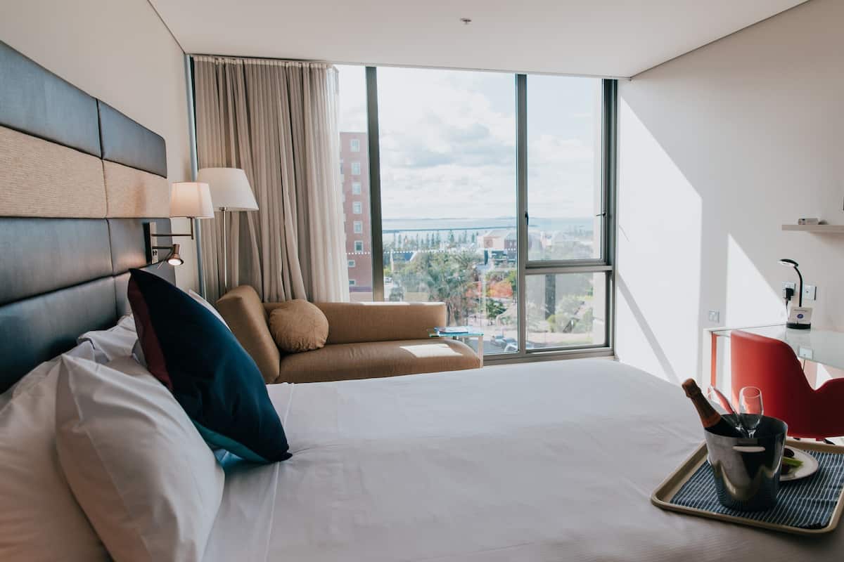 minibar, in-room safe, desk, laptop workspace