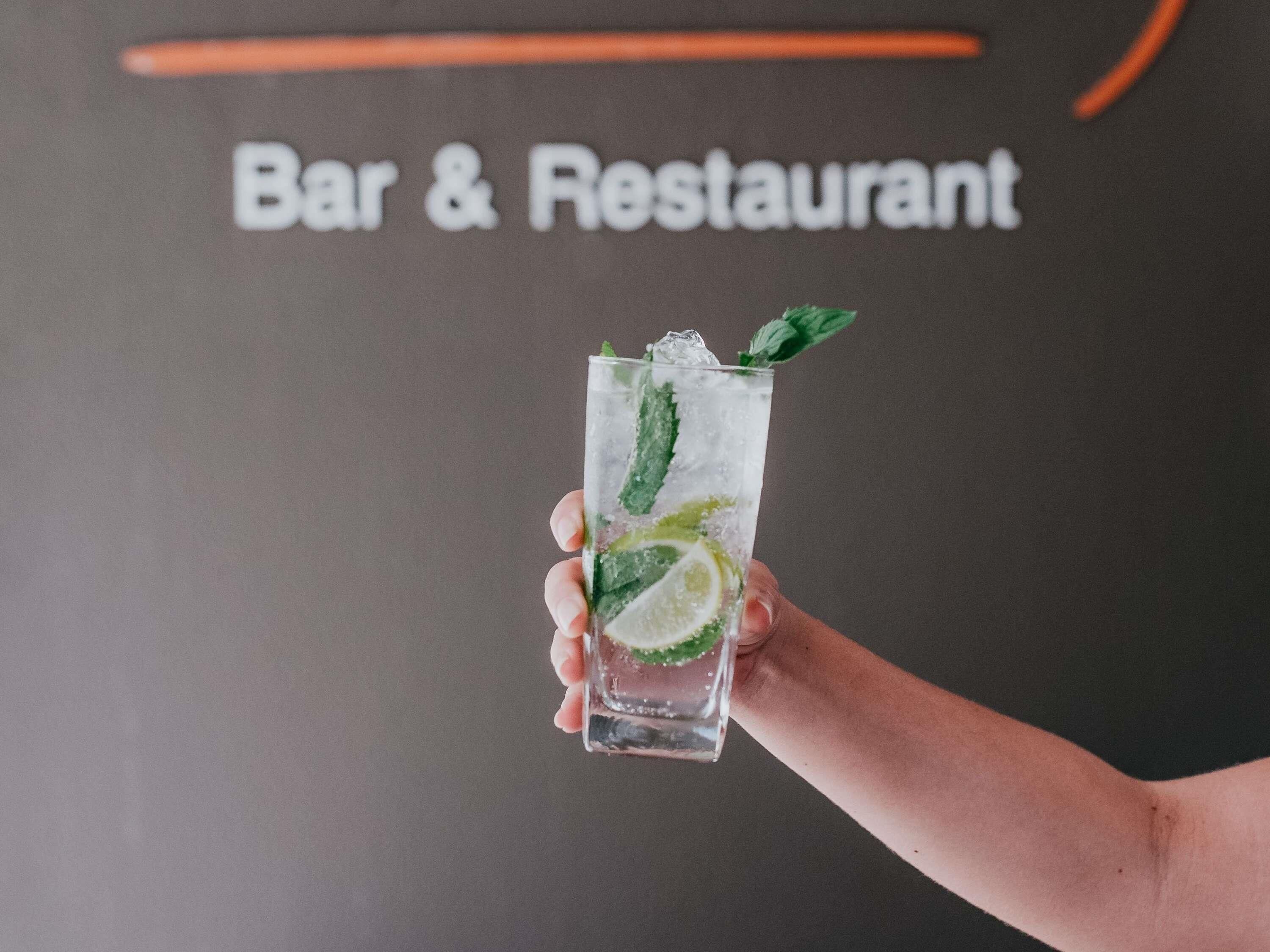 Bar (di hartanah)
