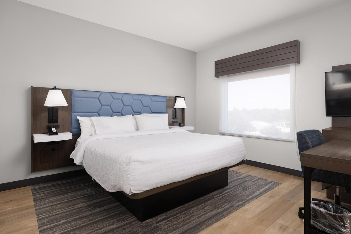 In-room safe, desk, iron/ironing board, free cots/infant beds