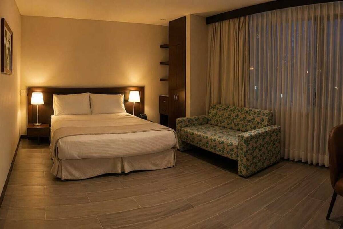 Ropa de cama de alta calidad y minibar 