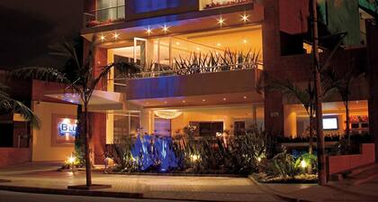 Blue Suites Hotel