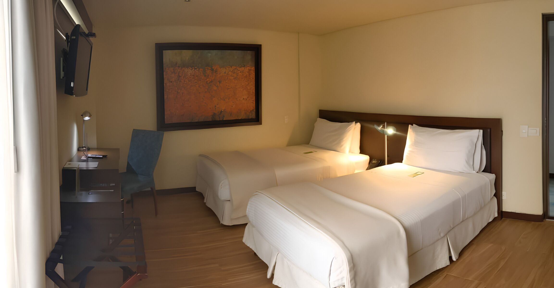 Premium bedding, minibar, in-room safe, desk