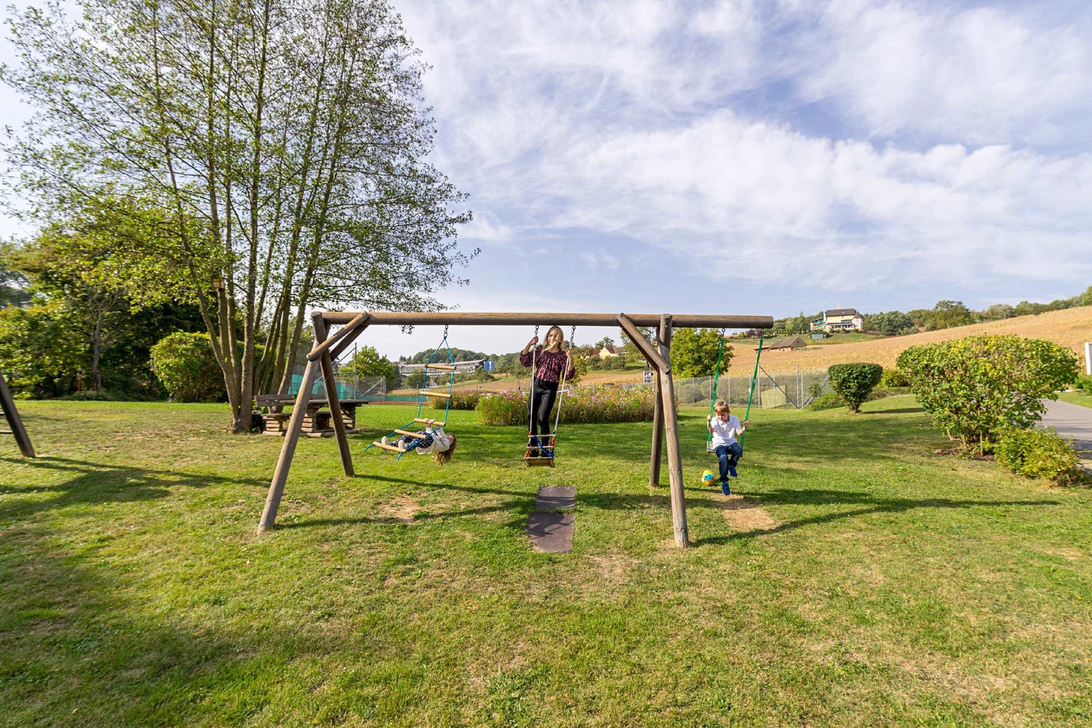 children’s play area – outdoor