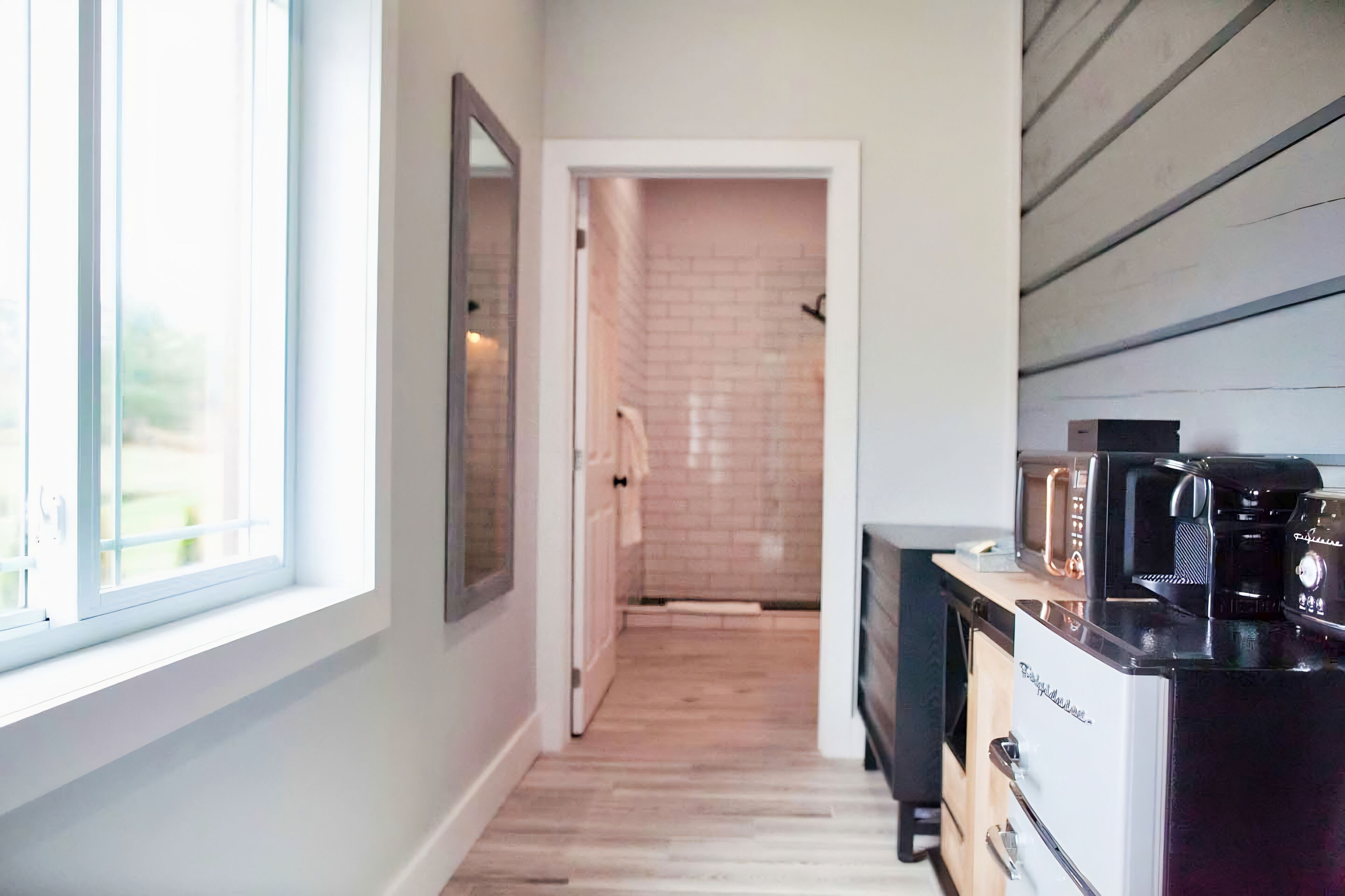 superior studio, 1 king bed, fireplace, golf view | private kitchen | fridge, microwave, coffee/tea maker, electric kettle