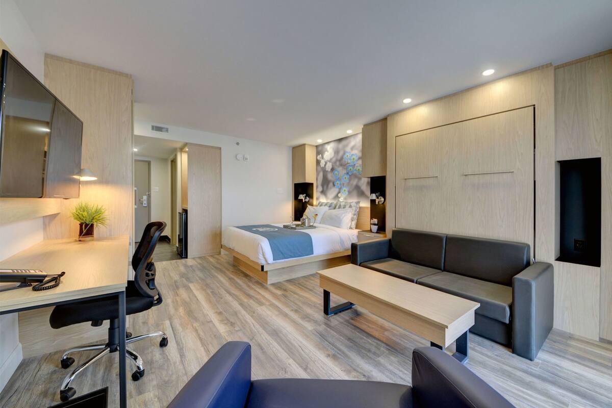 Hypo-allergenic bedding, individually decorated, individually furnished