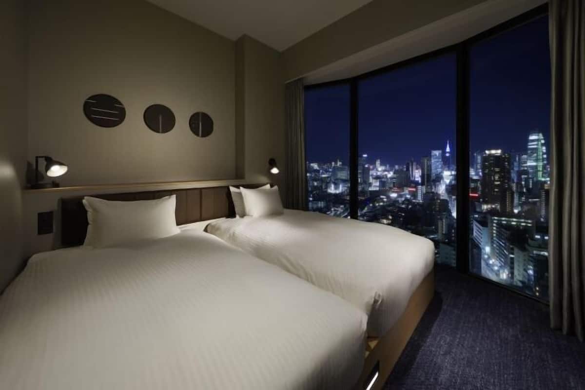 1 bedroom, premium bedding, down duvets, in-room safe