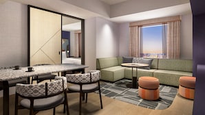 1 Bedroom Deluxe | Premium bedding, down duvets, in-room safe, desk - Citadines North Shinjuku Tokyo (Tokyo)