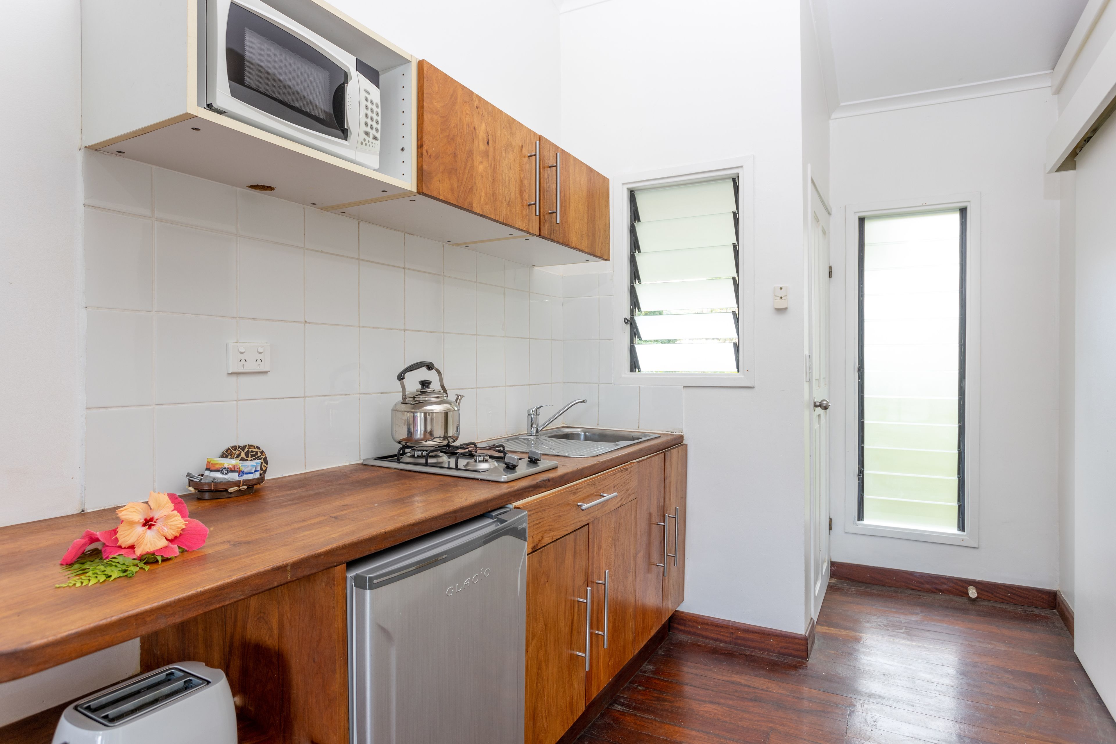 delightful waterfront studio | private kitchen | fridge, microwave, stovetop, coffee/tea maker