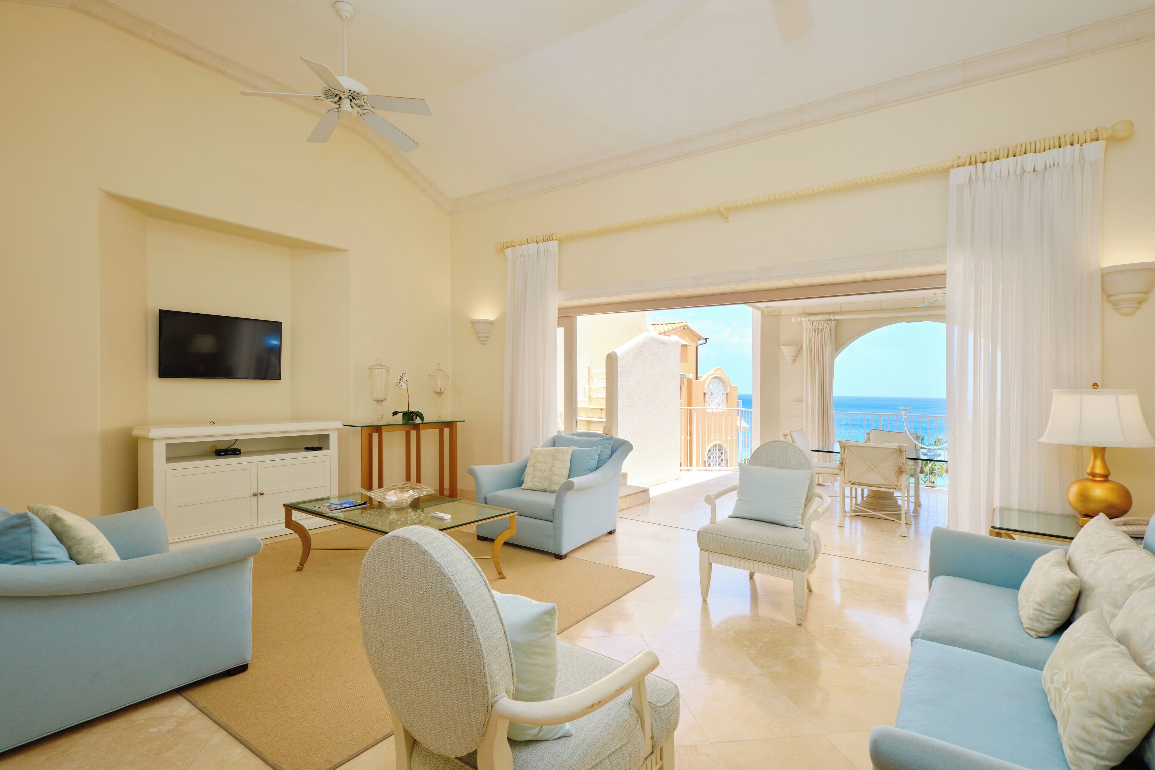 penthouse, 3 bedrooms | living area | smart tv, ipod dock