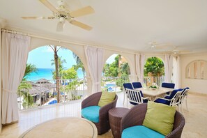 Habitación Premium, 3 habitaciones | Vistas al mar