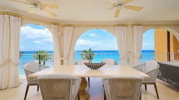 Premium-Zimmer, 3 Schlafzimmer | Terrasse/Patio