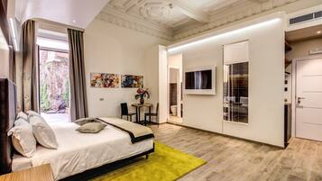 Coffres-forts dans les chambres, bureau, chambres insonorisées