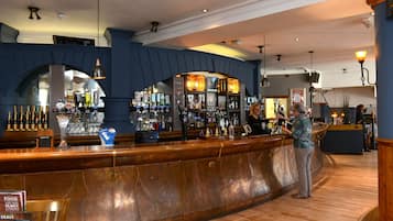 Bar (en la propiedad)