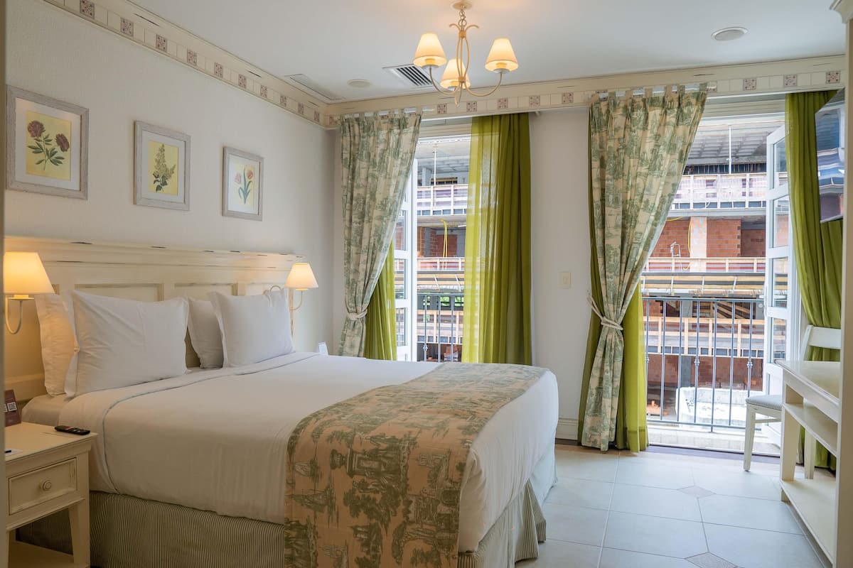 1 bedroom, minibar, in-room safe, blackout drapes