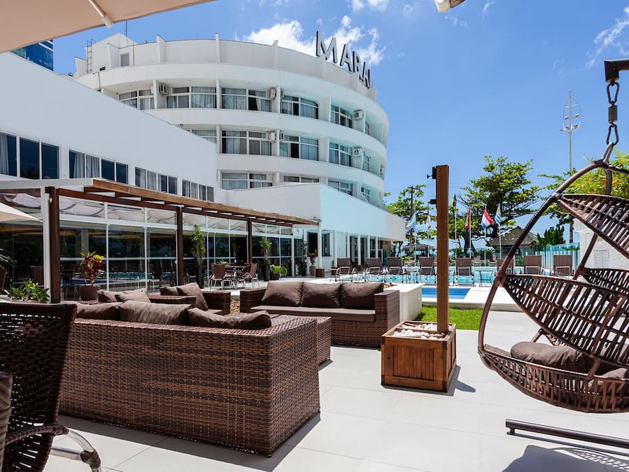 TV LED, pebolim, mesa de pingue-pongue, brinquedos