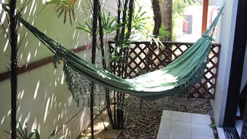 Chambre Triple, balcon