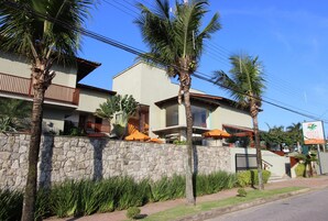 Fachada del alojamiento