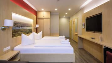 Chambre Double Supérieure, non-fumeurs | Literie hypoallergénique, coffres-forts dans les chambres, bureau