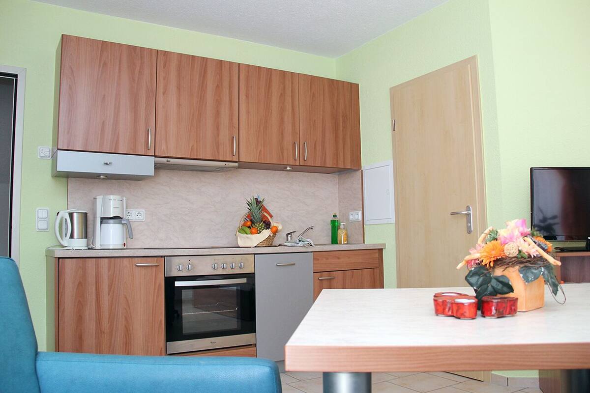 apartment (#2) | private kitchen | fridge, stovetop, dishwasher, coffee/tea maker