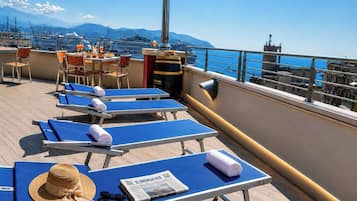 Rooftop terrace