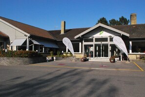 Overnatningsstedets indgangsparti